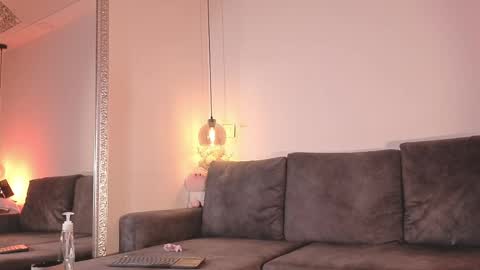 Isabela online show from 12, 4, 2026