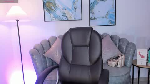 Snapshot of isabela_romano chatting on 14, 11, 2025 isabela romano online show from 14, 11, 2025