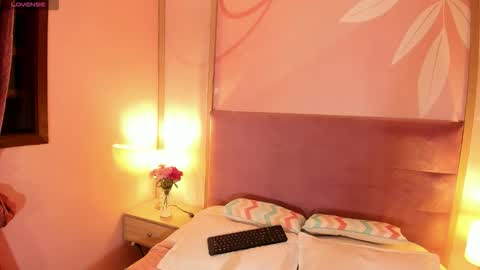 isabelastefano online show from 30, 11, 2025