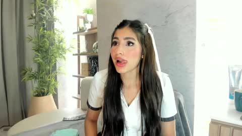 Snapshot of isabelastefano chatting on 10, 5, 2026 isabelastefano online show from 10, 5, 2026