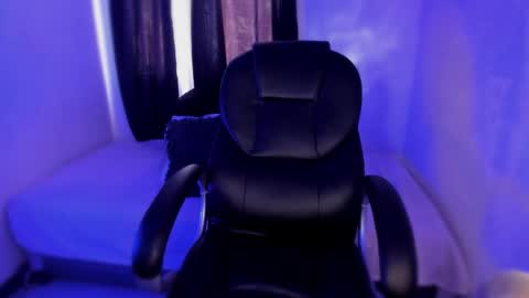 Snapshot of isabelitha chatting on 10, 11, 2025 isabella online show from 10, 11, 2025