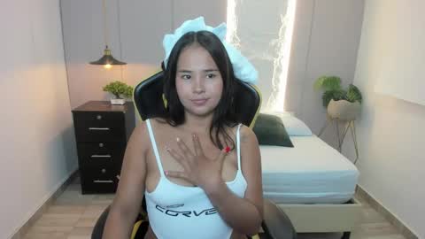 Snapshot of isabella_florez22 chatting on 3, 1, 2025 Isabel florez online show from 3, 1, 2025