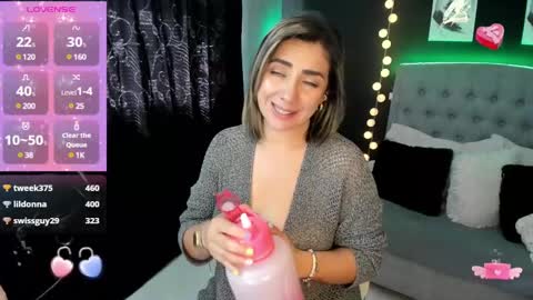 Snapshot of isabella_lt chatting on 22, 1, 2025 online show from 22, 1, 2025