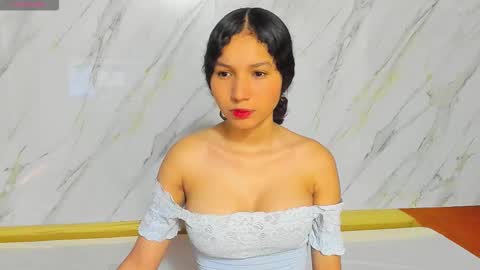 isabella_motero online show from 21, 10, 2025