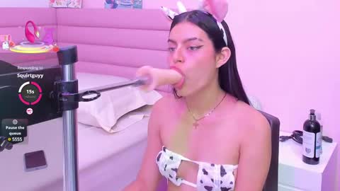 Snapshot of isabella_santos1 chatting on 1, 3, 2025 Isabella online show from 1, 3, 2025