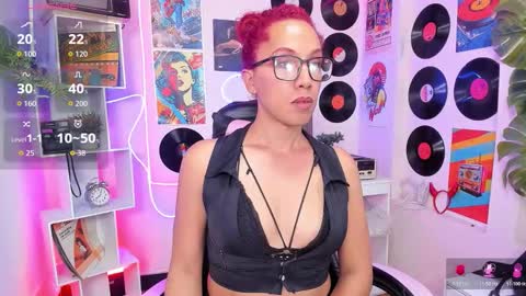 Snapshot of isabella_star_ chatting on 8, 2, 2026 Camila online show from 8, 2, 2026