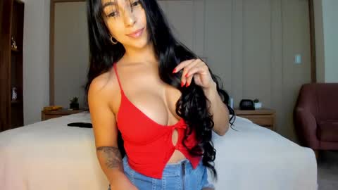 Snapshot of isabellabeker_ chatting on 26, 1, 2025 ISABEL online show from 26, 1, 2025