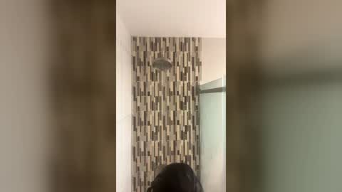 isabellaelizabeth online show from 13, 6, 2026