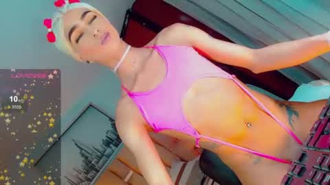 Snapshot of isabellagirs chatting on 19, 7, 2026 isabellagirs online show from 19, 7, 2026
