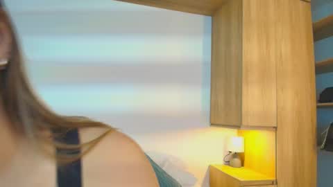 Isabella  online show from 1, 12, 2025