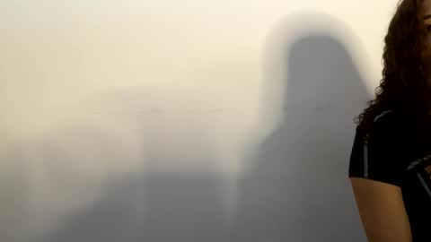 Isabella.. back again  online show from 29, 1, 2025