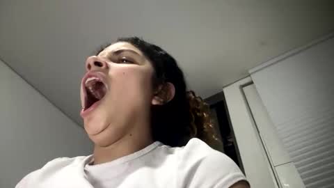 Isabella.. back again  online show from 28, 2, 2026