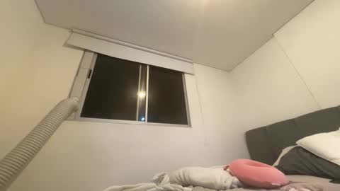 Isabella.. back again  online show from 18, 4, 2026