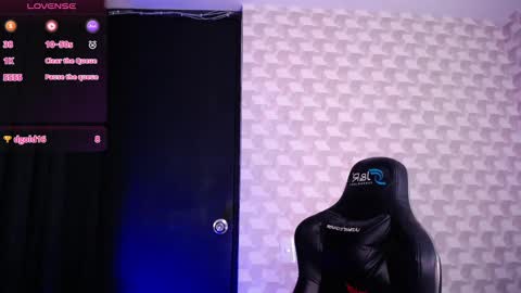 Isabella Mout  online show from 10, 2, 2025