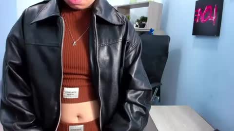 Snapshot of isabellasummer_ chatting on 29, 6, 2026 isebella online show from 29, 6, 2026