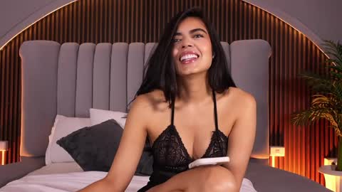 Snapshot of isabellax21 chatting on 24, 5, 2026 Isa online show from 24, 5, 2026