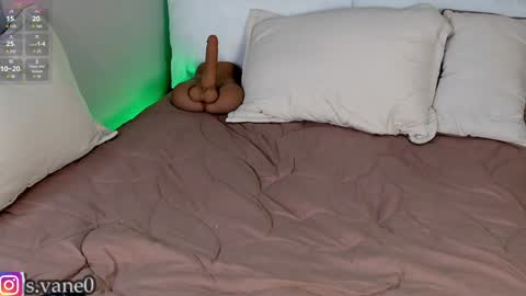 Snapshot of isabelle_adamss chatting on 10, 1, 2025 Isabelle online show from 10, 1, 2025