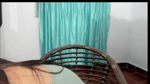 isabelllamoon online show from 10, 8, 2026