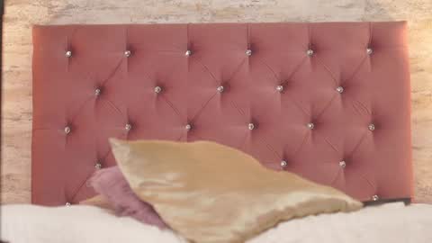 IsabellMendez online show from 15, 1, 2025