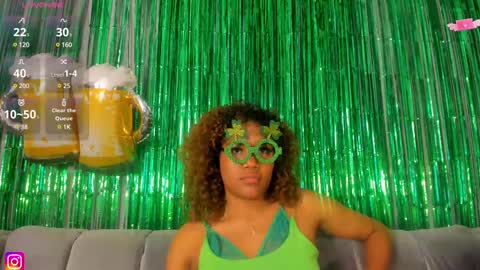 Snapshot of isabellsmmith chatting on 4, 3, 2025 Isabellsmmith online show from 4, 3, 2025