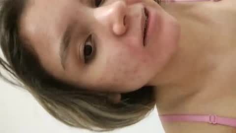 isabelly08ty online show from 14, 9, 2025