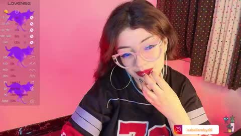 Isabella Ferrer online show from 9, 10, 2025