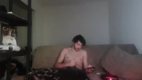 isaiahf24 online show from 19, 4, 2026