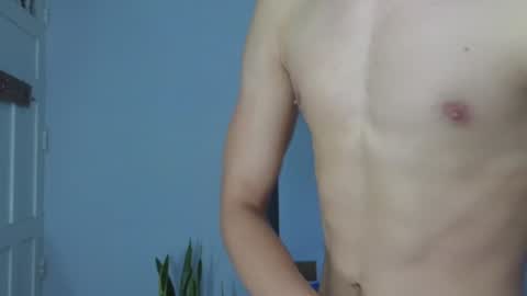 Snapshot of isaiashunt_ chatting on 16, 1, 2025 isais hunt online show from 16, 1, 2025