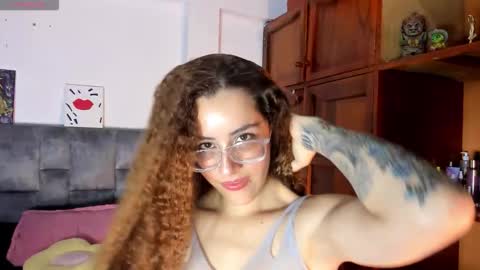 Snapshot of isangel_ chatting on 30, 10, 2025 Isabela online show from 30, 10, 2025