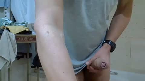 Snapshot of isd1969 chatting on 4, 2, 2025 isd1969 online show from 4, 2, 2025