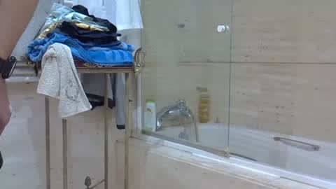 Snapshot of isd1969 chatting on 24, 2, 2025 isd1969 online show from 24, 2, 2025