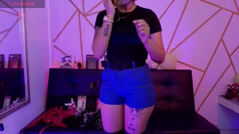 isabela online show from 4, 12, 2025