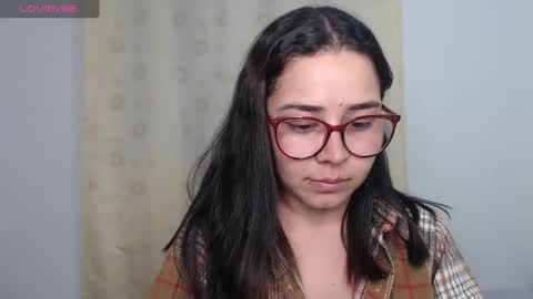 Snapshot of isemma chatting on 13, 12, 2024 Emma online show from 13, 12, 2024