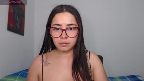 Snapshot of isemma chatting on 13, 1, 2025 Emma online show from 13, 1, 2025