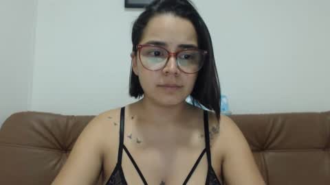 Snapshot of isemma chatting on 25, 9, 2025 Emma online show from 25, 9, 2025