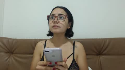 Snapshot of isemma chatting on 29, 9, 2025 Emma online show from 29, 9, 2025