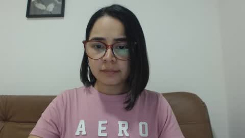 Snapshot of isemma chatting on 29, 10, 2025 Emma online show from 29, 10, 2025