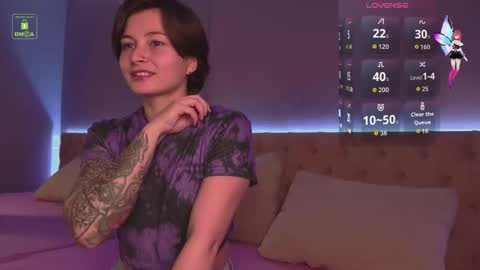 Snapshot of ishtardivine chatting on 19, 10, 2025 Ishtar online show from 19, 10, 2025