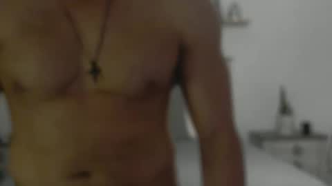 Snapshot of isiosi13 chatting on 5, 4, 2026 isiosi13 online show from 5, 4, 2026