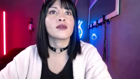 Snapshot of isis_diosa chatting on 6, 10, 2025 Ana Maria online show from 6, 10, 2025
