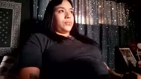 Isis online show from 26, 11, 2025