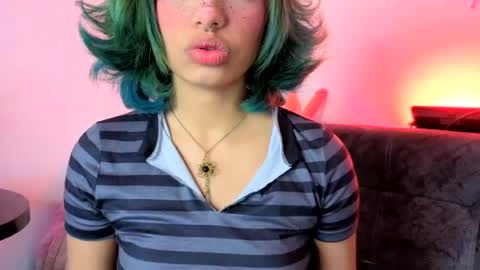 Isisjones18 online show from 8, 8, 2026