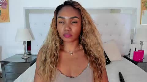 Vanessa online show from 3, 6, 2026