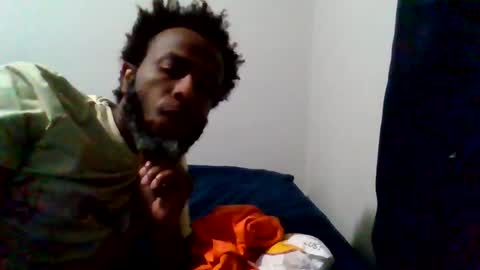 Snapshot of islandmaker chatting on 12, 5, 2026 islandmaker online show from 12, 5, 2026