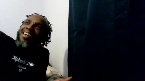 Snapshot of islandmaker chatting on 16, 5, 2026 islandmaker online show from 16, 5, 2026