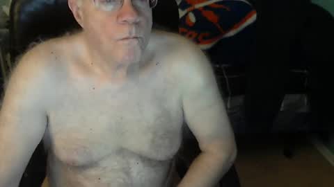 islesman22 online show from 10, 2, 2025