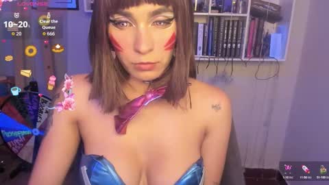 INSTAGRAM issabella18   TWITTER issa latin online show from 7, 10, 2025