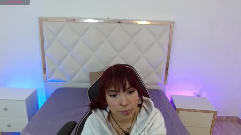 Snapshot of issa_tay1 chatting on 20, 10, 2025 Issa online show from 20, 10, 2025