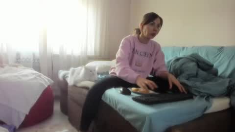 Snapshot of issabelle_69 chatting on 24, 2, 2025 Issabelle online show from 24, 2, 2025