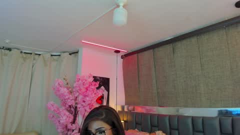 Iseey online show from 18, 12, 2024